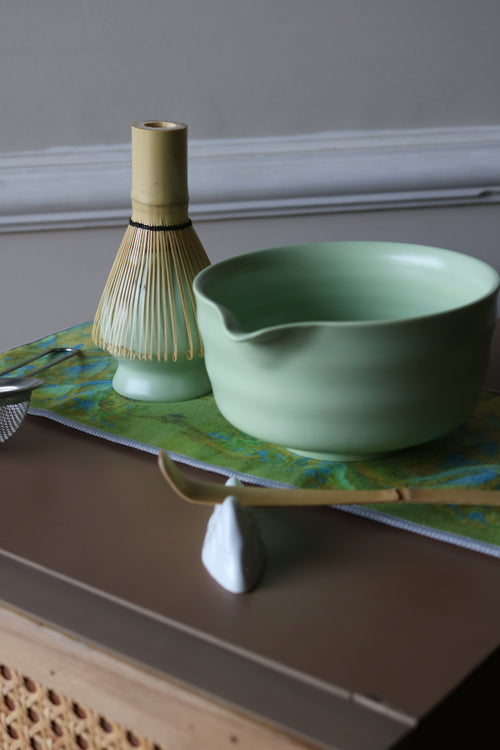 Green Ceramic Japanese Tea Set – 7Pcs Matcha Whisk & Bowl Gift Kit | SustainGo