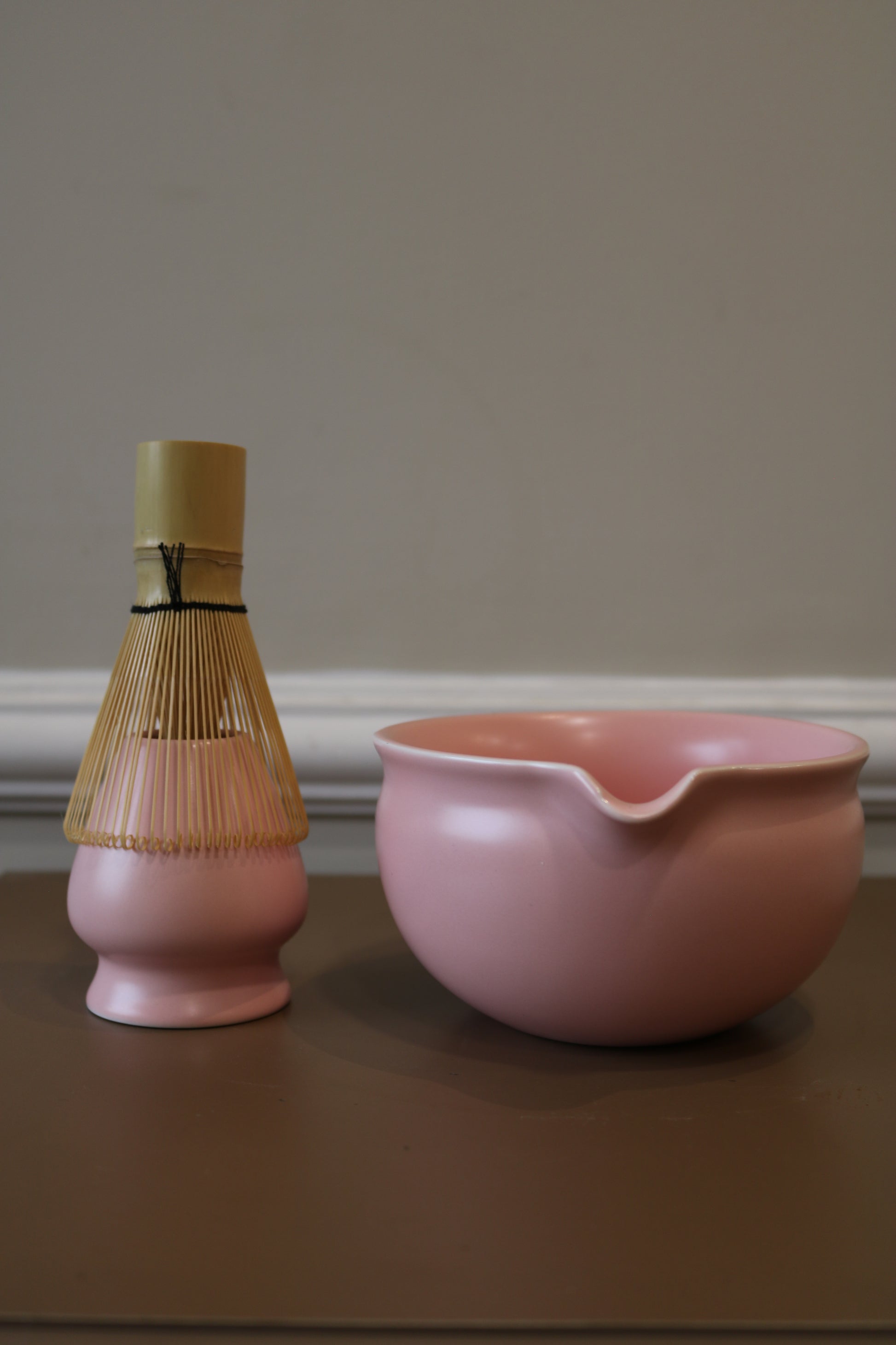 Pink Matcha Tea Whisk Set 3 Pcs |Ceramic Matcha Bowl with a spout, Whisk Holder & Bamboo Whisk | Free Ceremonial Grade Matcha Tea 10g |SustainGo
