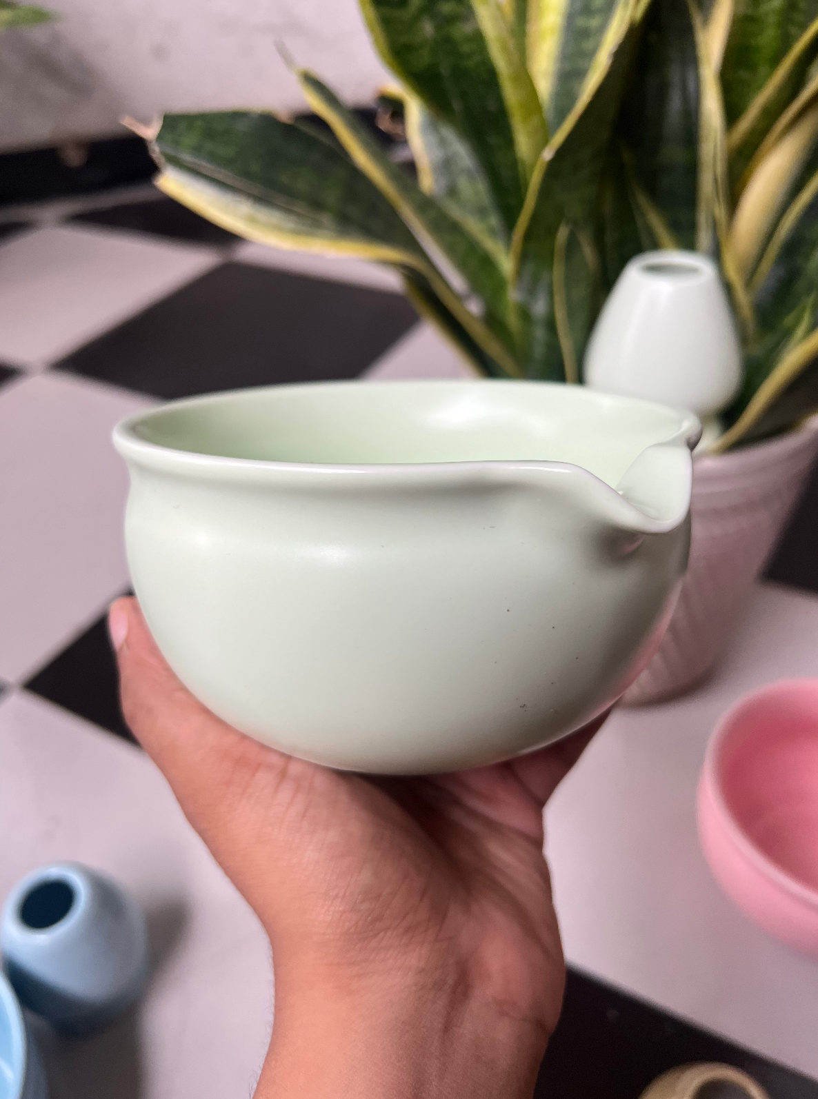 Green Matcha Tea Whisk Set 3 Pcs |Ceramic Matcha Bowl with a spout, Whisk Holder & Bamboo Whisk | Free Ceremonial Grade Matcha Tea 10g |SustainGo